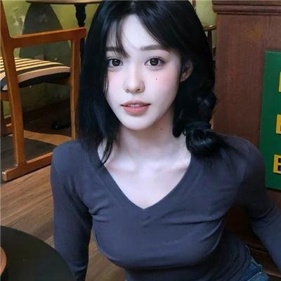 微笑威士忌海报